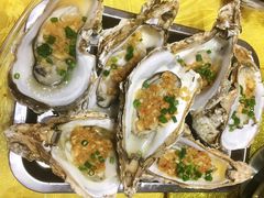 蒜茸蒸特大生蚝-宏佳丰味蟹馆(洛溪店)