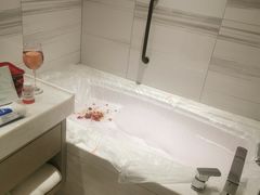 -大连星海皇冠假日酒店