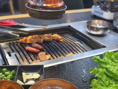 -臻牛烤肉