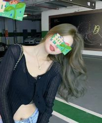 -Tloml salon
