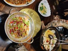 -小凤庭·地道湖北菜武昌鱼·藕汤(38年黄鹤楼店)