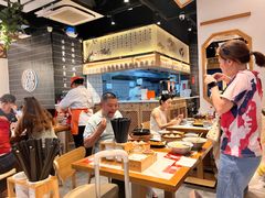 -馋三尺蟹粉小笼(人民广场店)