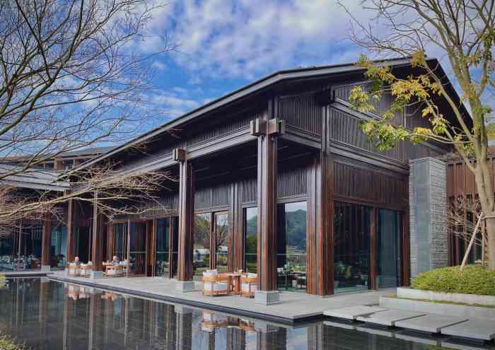 湘湖逍遥庄园逸·吧-"[薄荷]环境:大厅有小京都的感觉,出片很.