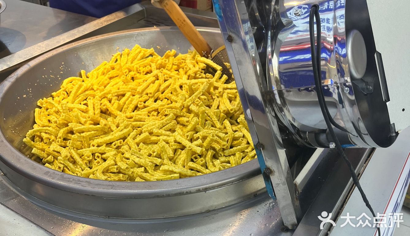 烘培工厂店，就在明瓦廊