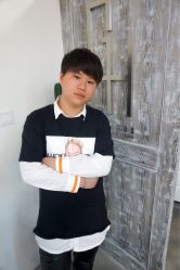 -God Hands发型设计复古会所