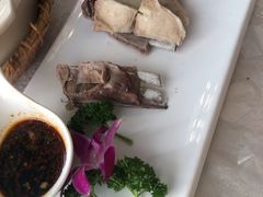 精品手扒羊排-那达慕蒙古风味酒楼