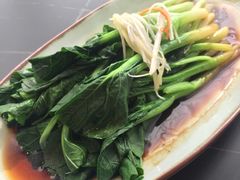 白灼菜心-鑫悦诚府·新鲁菜·餐厅(趵突泉店)