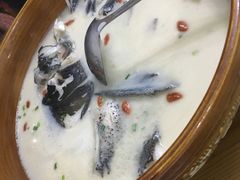 -浔味·山屿湖·正宗淳牌全鱼宴老字号