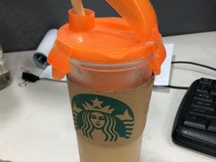 -星巴克(汤臣国贸大厦店)