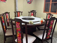 -锅哥东北铁锅炖(幸福店)
