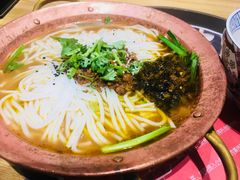 -妈妈故事米线(市府恒隆店)