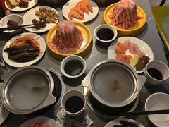 -遇上西雅图多融合海鲜自助餐厅(中房金谊广场店)