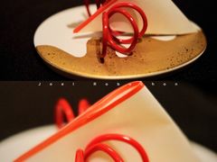 芝士脆虾华夫饼干-LA TABLE de Joël Robuchon Restaurant