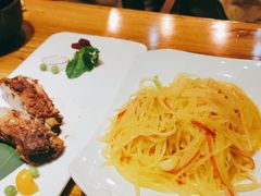 -東舍食唐精品陕菜馆