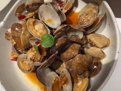 -楚山晓·湖北菜(武汉光谷K11店)