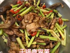 -谷丰健康凤贤居酒家
