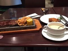 -必胜客(骡马市店)