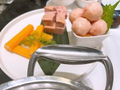 -红鼎豆捞·非遗鲍皇汤火锅(宝丰路店)