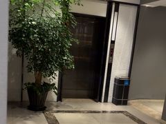 -如家商旅酒店(苏州绿宝广场何山路地铁站店)