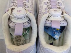 -爱革·奢品·鞋包·衣物·家居(金桥国际商业广场店)