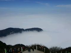 -峨嵋山金顶