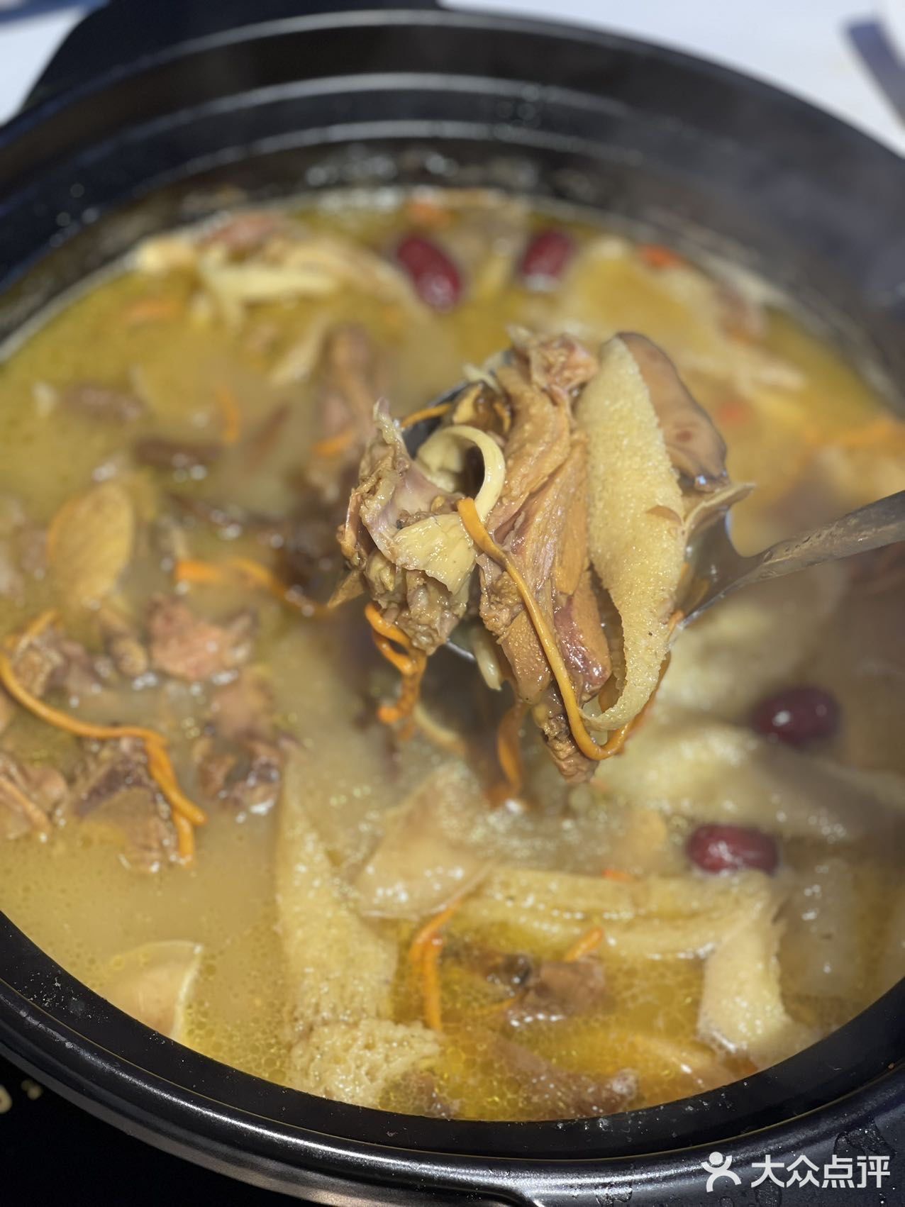 在昆明‼️老鹅汤野生菌火锅🍄