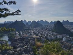 -叠彩山景区