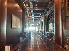 -华西龙希国际大酒店旅游观光景区