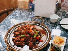 -八两八金·莱芜特色炒鸡(市南漳浦路店)