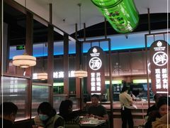 -洪氏嗨捞·广东猪肚鸡·椰子鸡火锅(西咸万象城店)