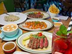 -Famous肥猫墨西哥音乐餐吧(五棵松华熙LIVE店)