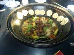 -缘福乡村铁锅炖民宿(八达岭店)