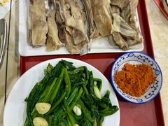 -尕有炕锅烤羊肉