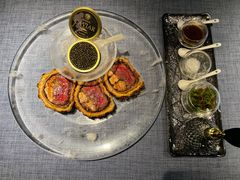 惠灵顿牛排-弦月窗LUNETTE BY AMANDA(复兴路店)