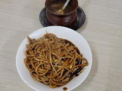 -珠宝街老左杂酱面馆
