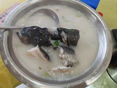 雪野奶汤鱼头-美顺香食府鱼头老店(雪野湖店)