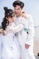 -巴黎春天婚纱摄影(临安店)