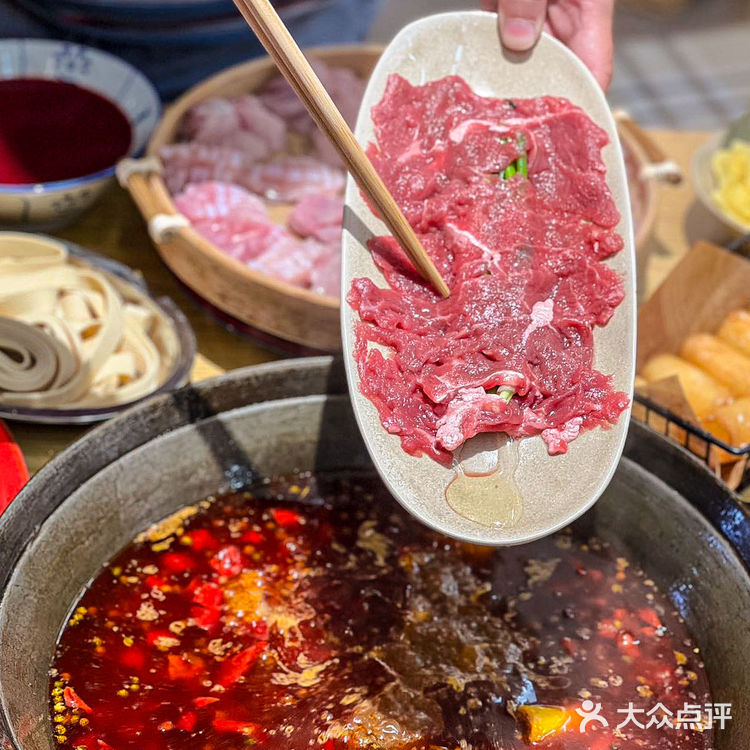 请问是谁发明的无刺黑鱼花火锅🐟都给我来吃❗❗