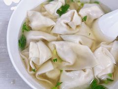 -周震馄饨