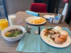 -上海世茂皇家艾美酒店