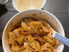 红汤辣拌韭菜馄饨-笑来喜馄饨小笼工坊店(湖滨街店)