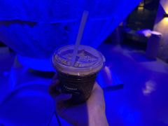 杨梅气泡美式-CEMENT·coffee bar (凤凰创意园店)
