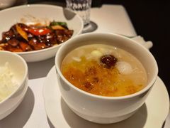 桃胶八宝银耳羹-玫瑰厅上海菜(兴国路店)