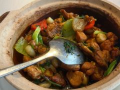 -八府香鸭·啫啫煲(华山路店)