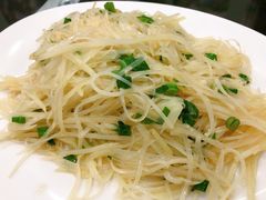 -YI PIN JU 一品居中餐厅 中国超市