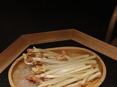 -三出山火锅(万象天地店)