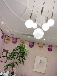 -孔雀手美甲美睫护理