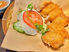 -大头虾越式风味餐厅(光明广场店)