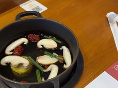 -呷哺呷哺 黄金牧场 (盛世天骄店)