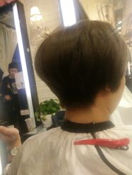 -一東造型烫发染发